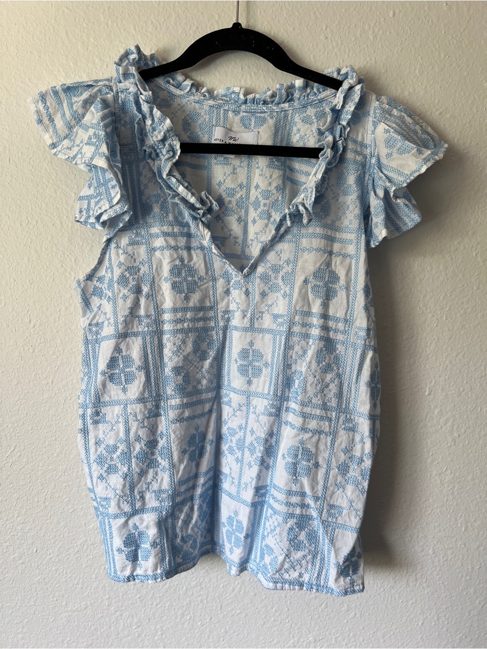NEVER A WALLFLOWER Vicki Short Sleeve Top, White/Blue Cross Stitch